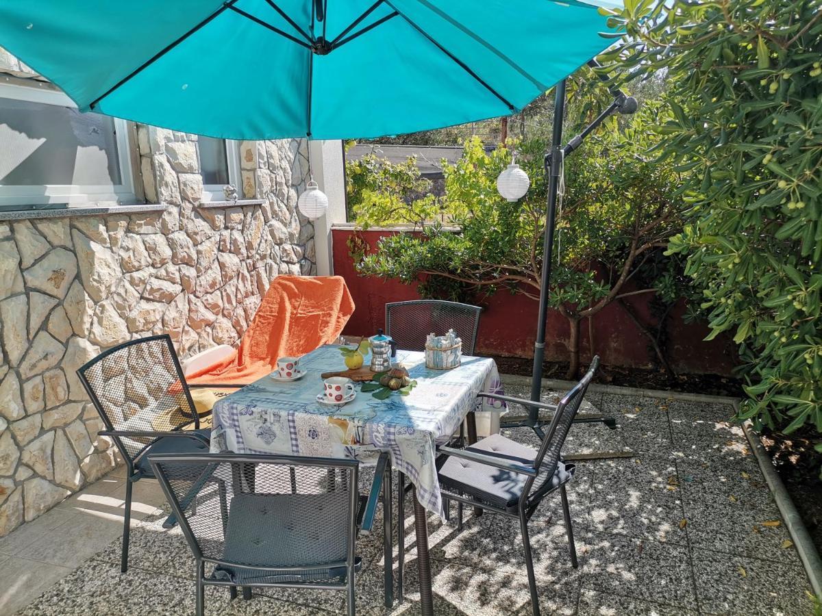 Apartments Relax Пунат Экстерьер фото